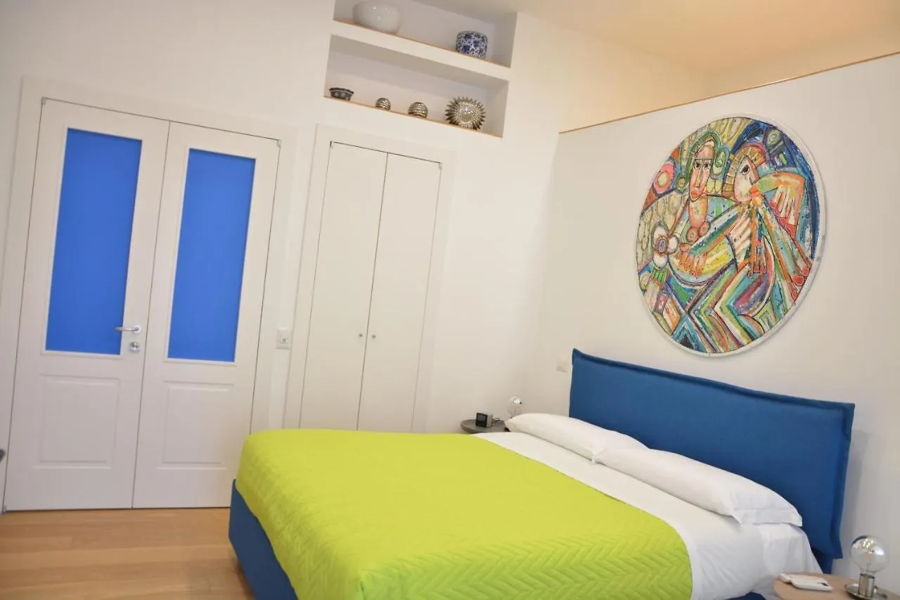 Dimora Megaride Bed & Breakfast Naples