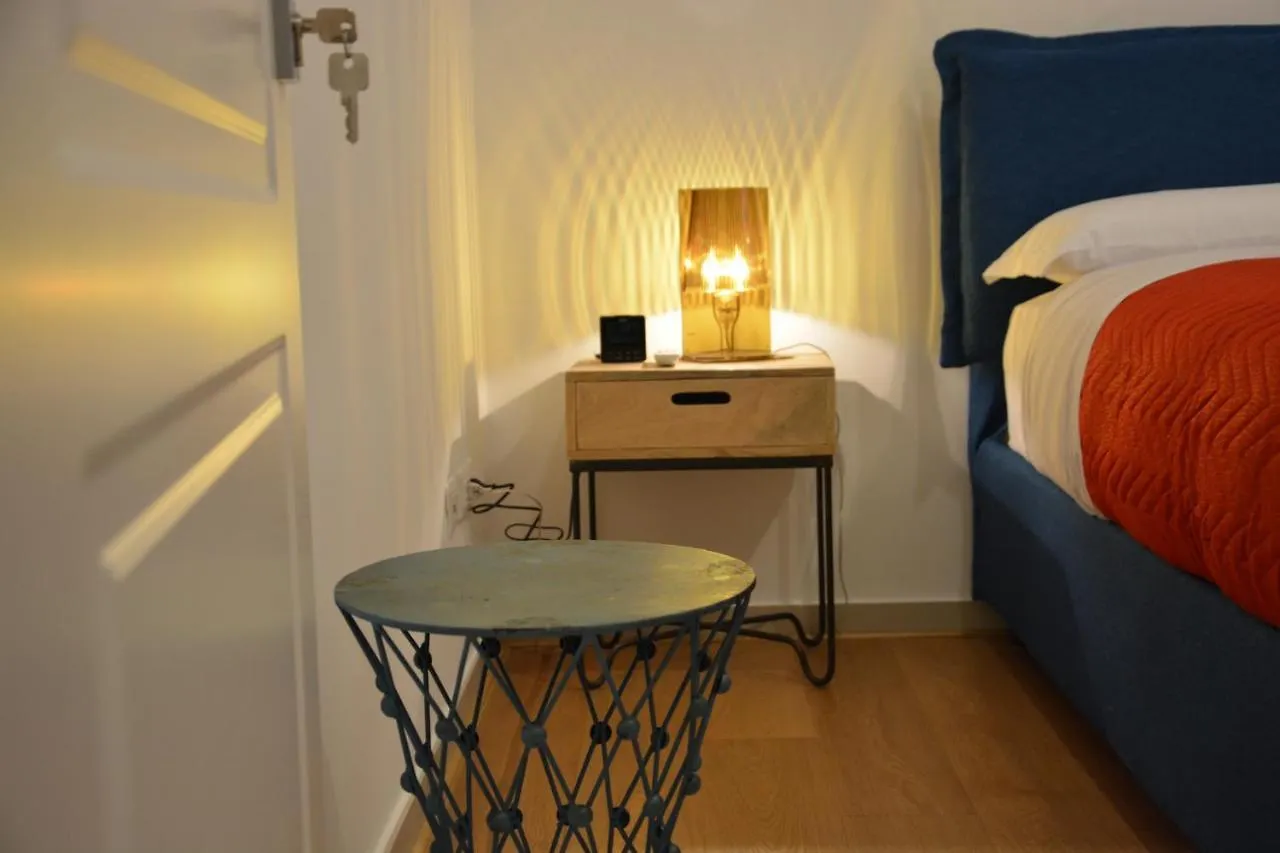 Dimora Megaride Bed & Breakfast Naples