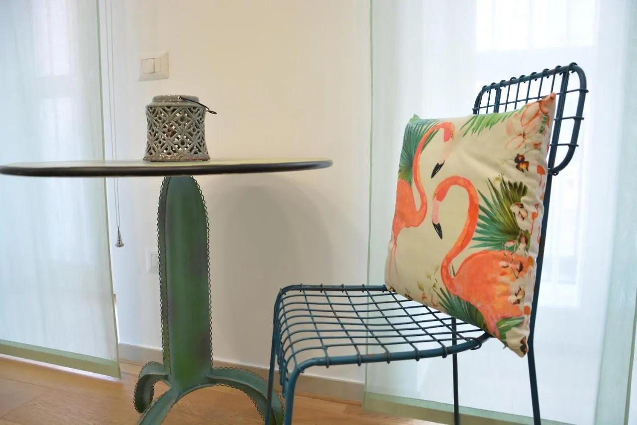 Dimora Megaride Bed & Breakfast Naples